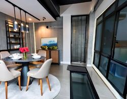Geylang East Central (D14), Terrace #590666111